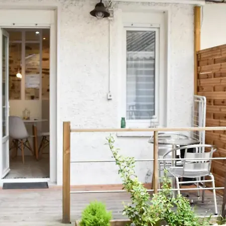 公寓 Urbain Ancienne Ecurie Au Centre Et Parking