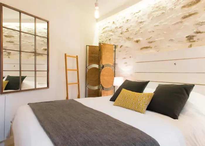 Apartmán Urbain Ancienne Ecurie Au Centre Et Parking Nantes